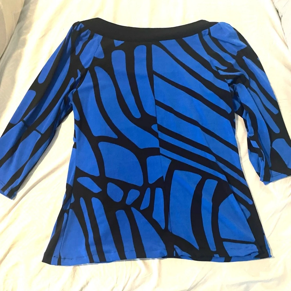 Tiara B Blue and Black Women's Top - Picture 2 of 4